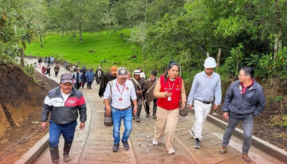 Entregan e inauguran obras de infraestructura comunitaria en territorios indígenas del Cauca