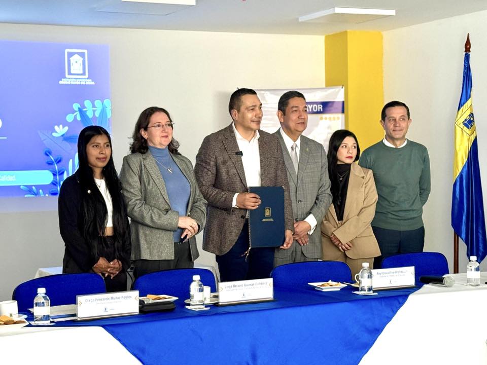 Gobernación del Cauca invierte $1.900 millones en dotación para Unimayor