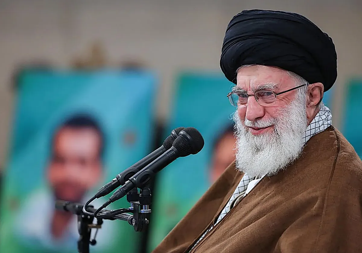 Jamenei reaparece con vida tras bombardeos de EE. UU. e Israel y se agudiza la crisis en Medio Oriente