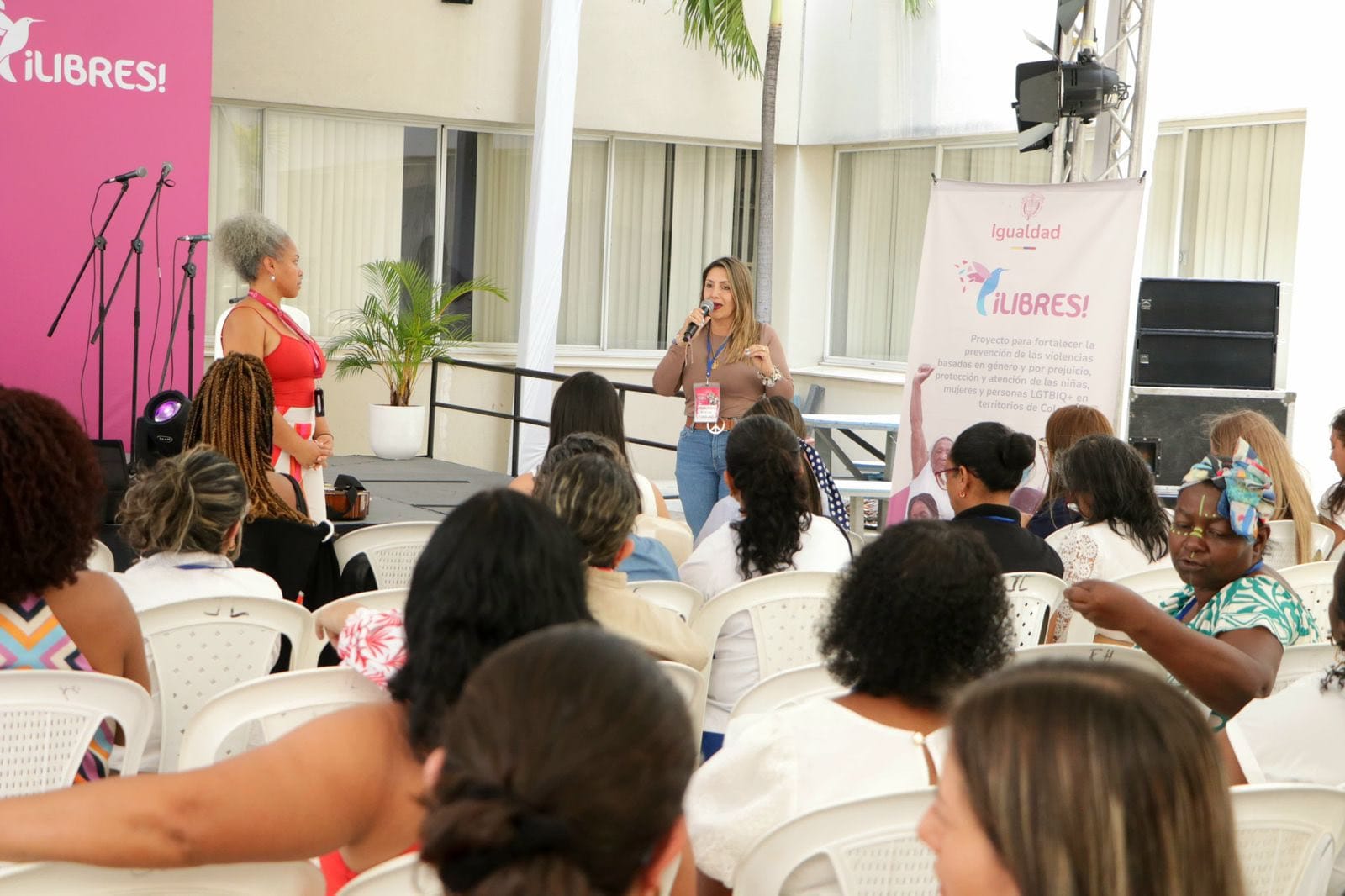 Mujeres emprendedoras participaron en encuentro por la autonomía económica y la prevención de violencias