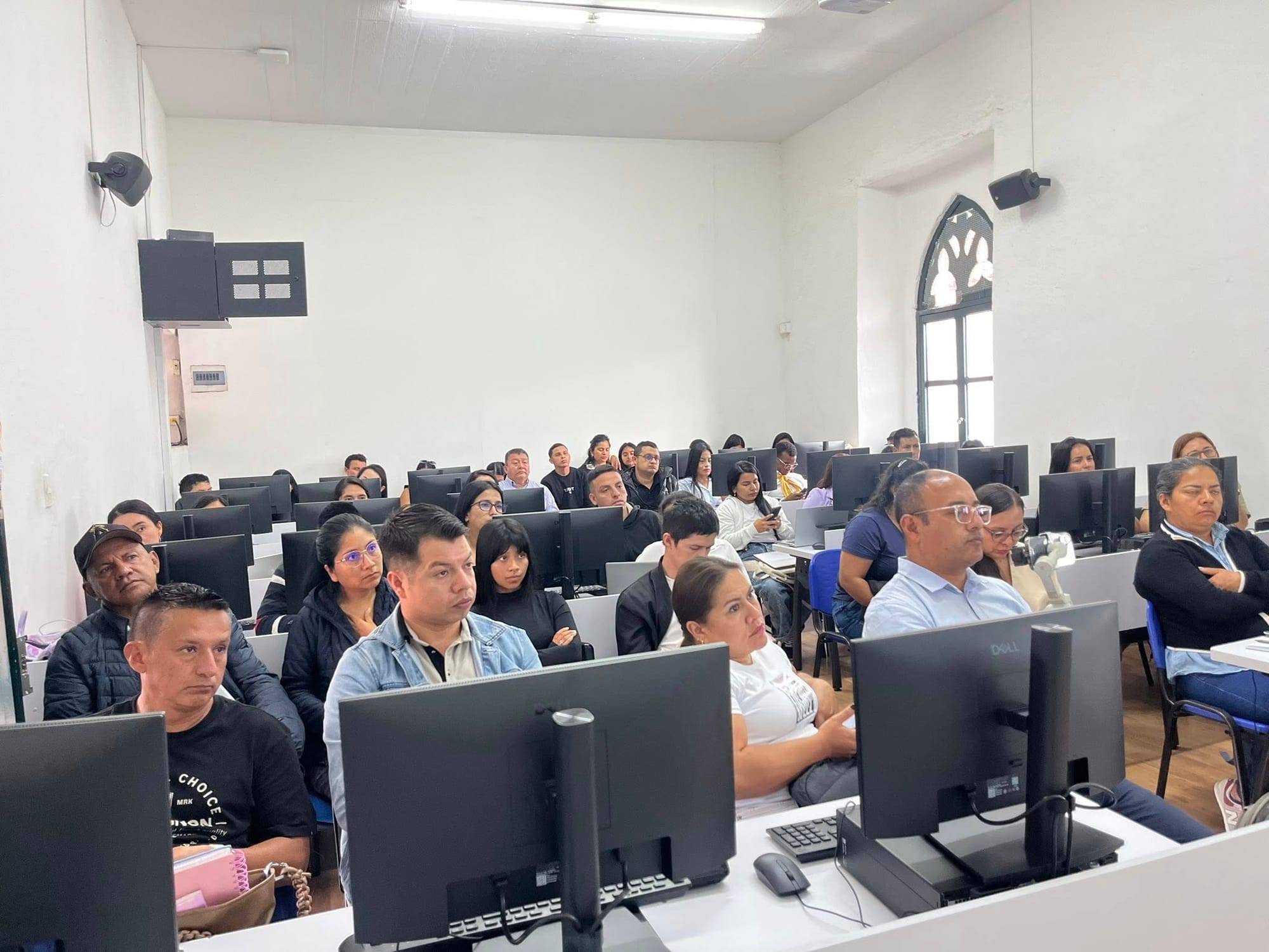 Secretaría de Educación impulsa capacitación para fortalecer perfiles docentes en el Cauca