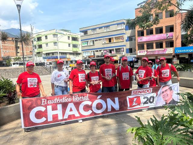 ​Alejandro Carlos Chacón: El “mejor senador de 2025” busca revalidar su curul ante el Cauca