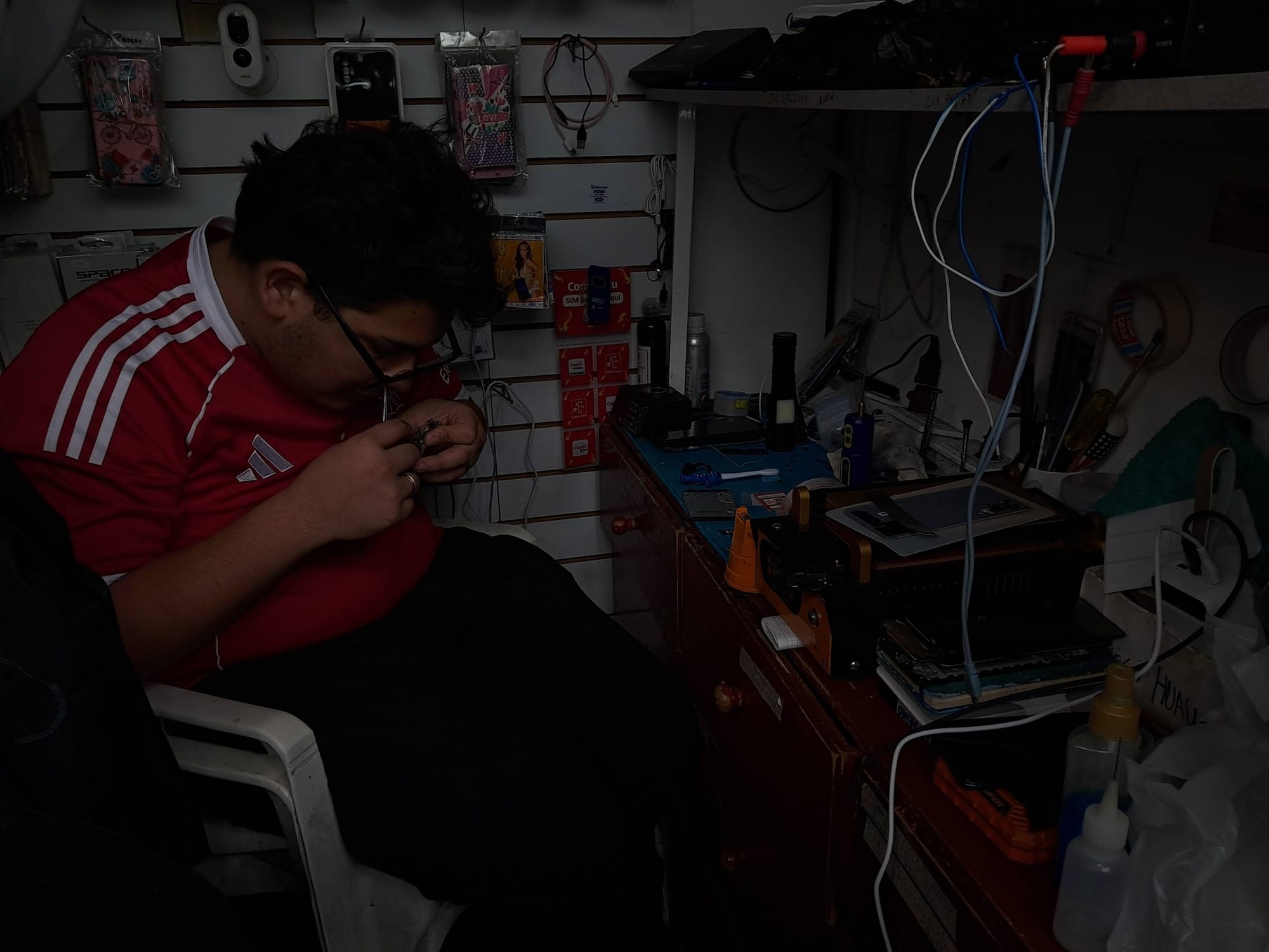 Comerciantes del centro comercial El Empedrado de Popayán denuncian dos meses sin servicio de energía