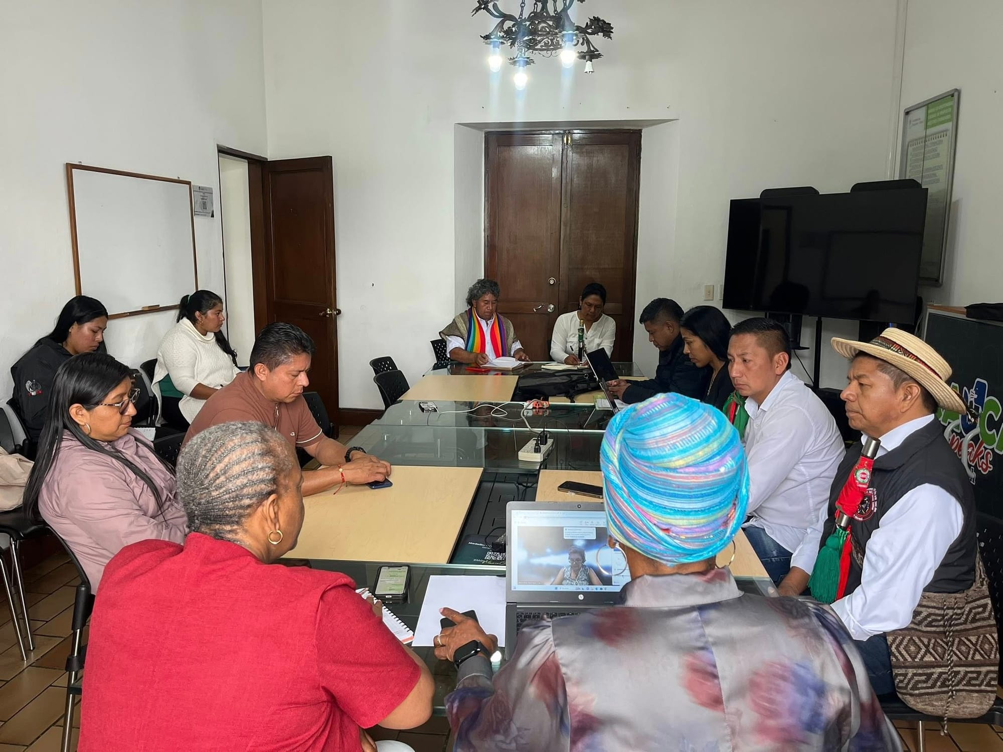 Gobierno y CRIC revisan compromisos de la minga y avanzan en temas educativos