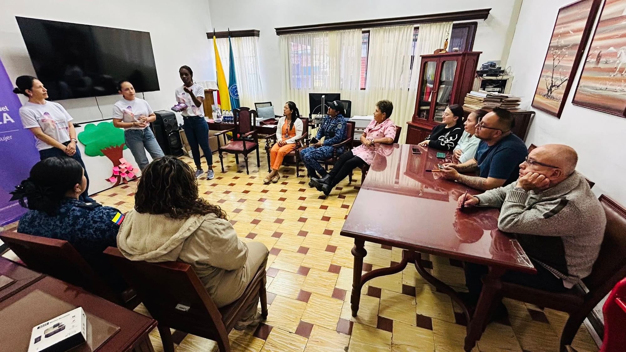 Fortalecen capacidades para prevenir violencias de género en cárcel de mujeres de Popayán