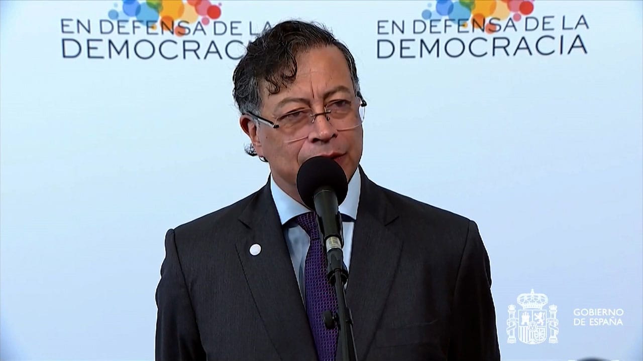 Presidente Gustavo Petro pide descarbonización de la economía para acabar la guerra en Medio Oriente