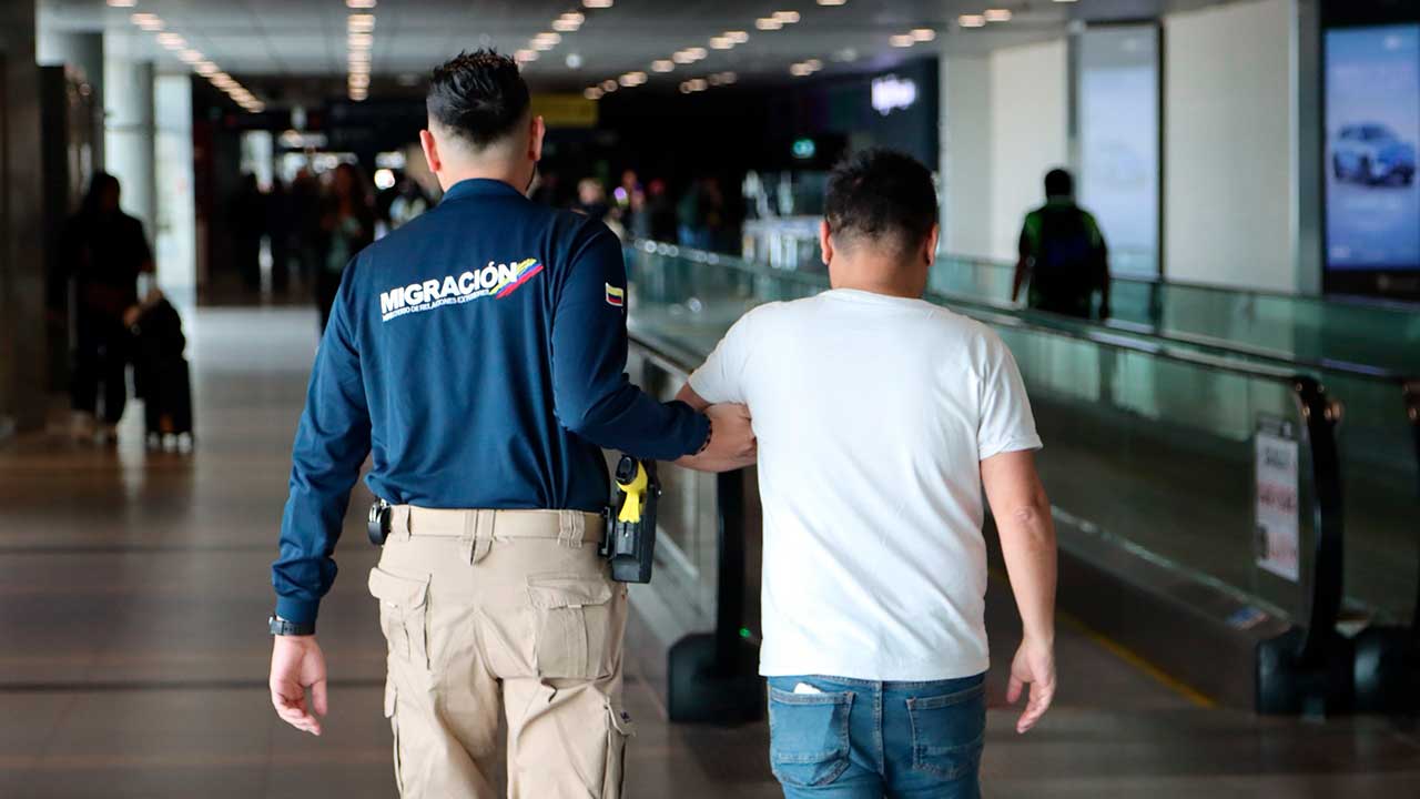 Inadmitidos tres extranjeros por intenciones de explotación sexual en Antioquia