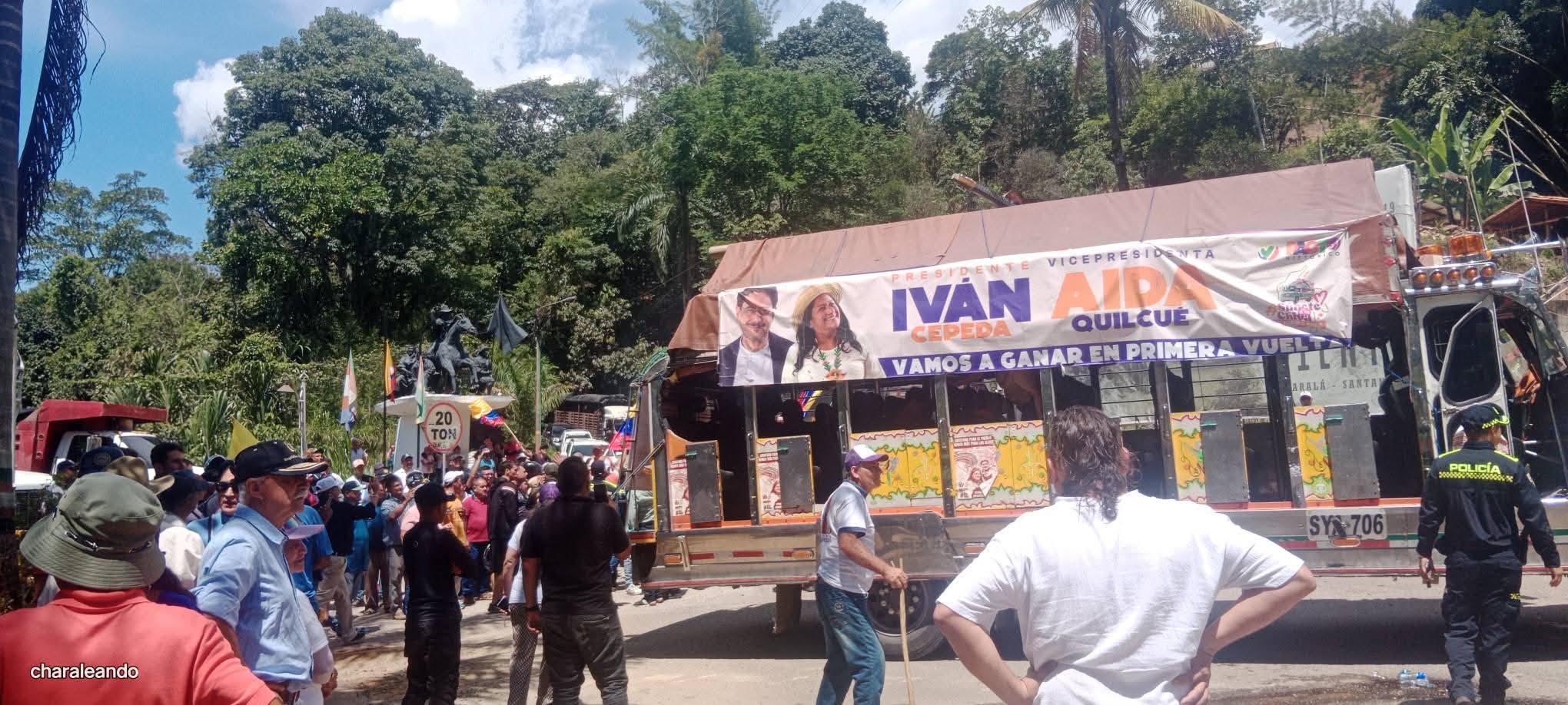 Tensión en Charalá, Norte de Santander, por bloqueo a caravana indígena proveniente del Cauca