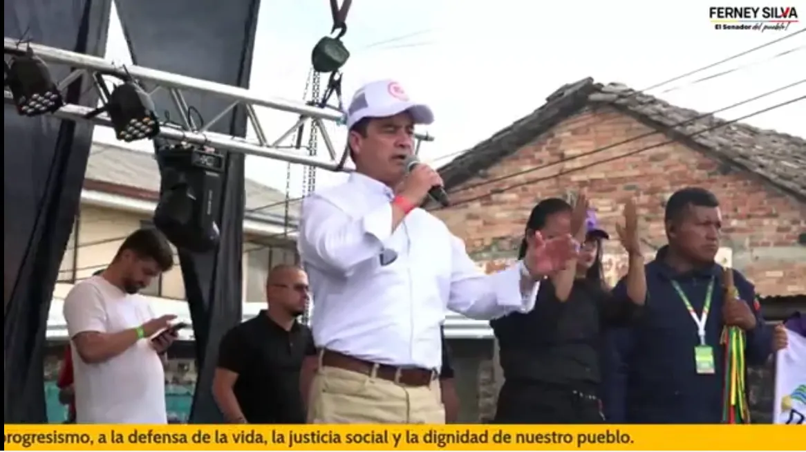 Cuestionado exrepresentante Faber Muñoz reaparece en plaza pública de Popayán en campaña de Iván Cepeda