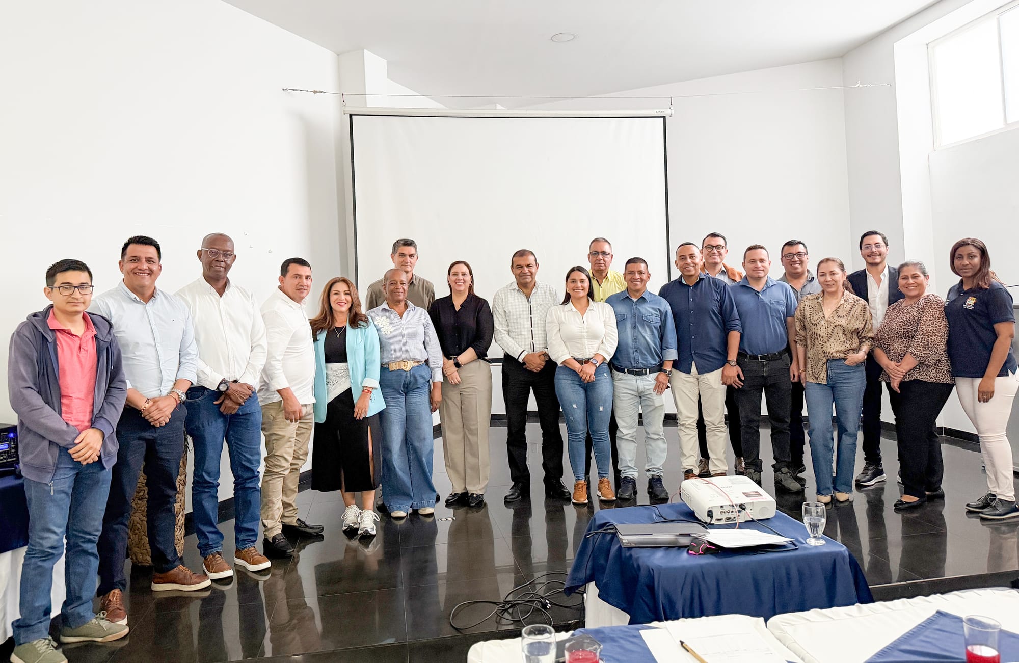 A la Gobernación del Cauca llegó la ‘Ruta 411’, un tablero digital que rastrea el cumplimiento de metas y obras reales