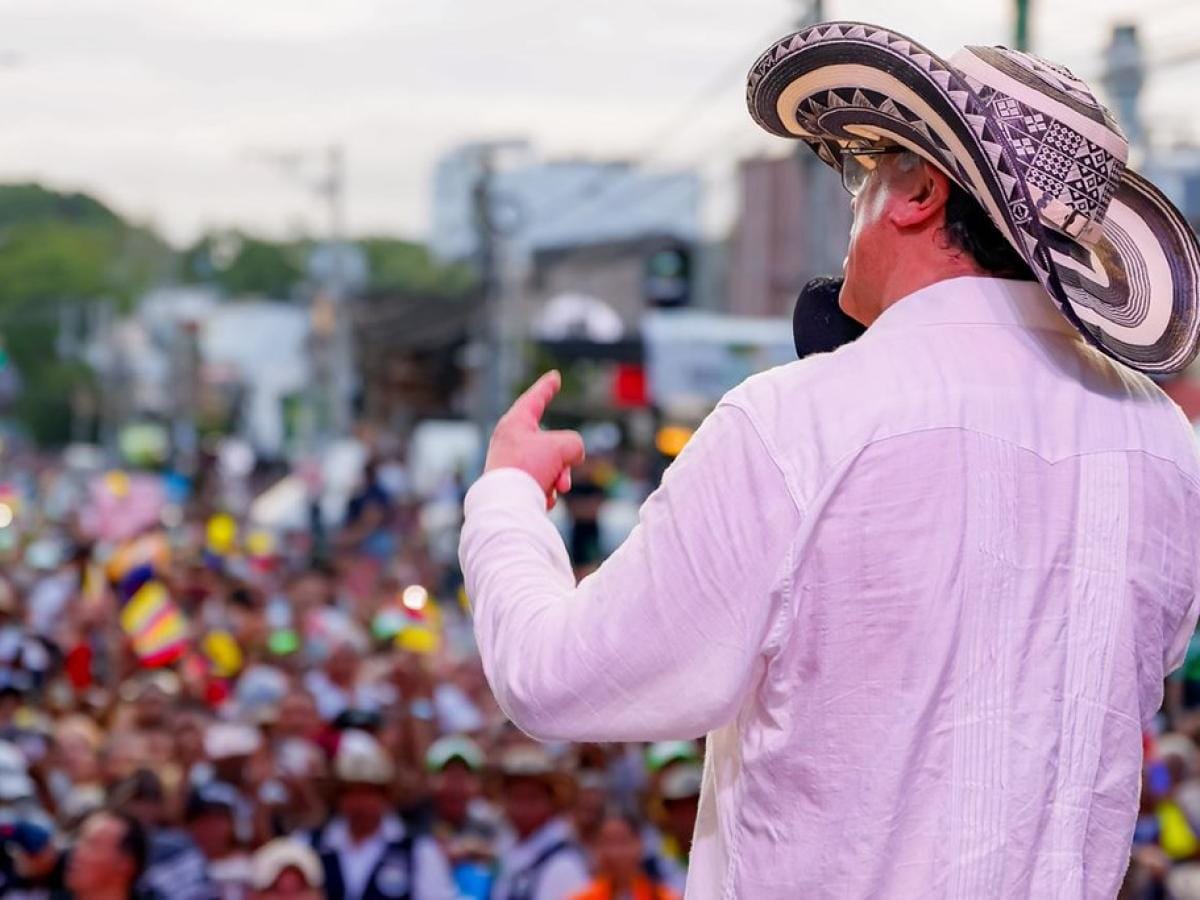 “La democracia consiste en que el pueblo le da órdenes al presidente”: presidente Petro en diálogo con estudiantes de Sucre