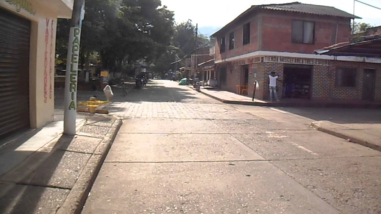 Nuevo ataque con drones sacude a Potrerito y deja policías heridos en Jamundí, Valle