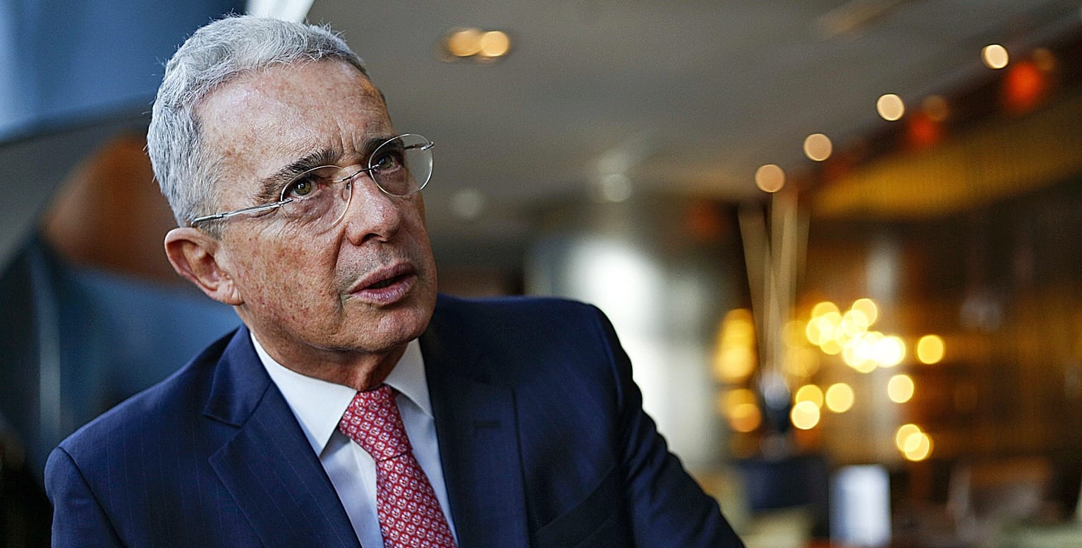 Fiscalía cita a indagatoria a Uribe por presuntos vínculos con masacres ocurridas en Antioquia