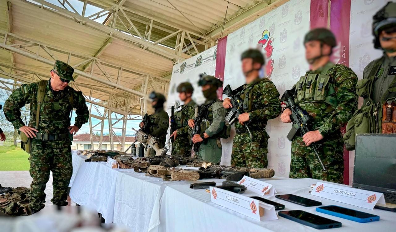 Ejército abatió a cinco disidentes señalados de masacres en el Cauca