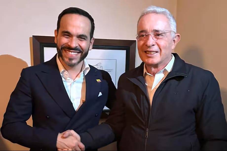 ¿Puede De la Espriella ser presidente? Exmagistrados advierten que su nacionalidad estadounidense se lo impediría