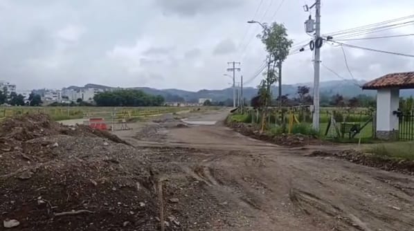 Así es el atraso social de Popayán: obras de la vía Los Próceres avanzan apenas un 14% y el contrato vence el 30 de junio