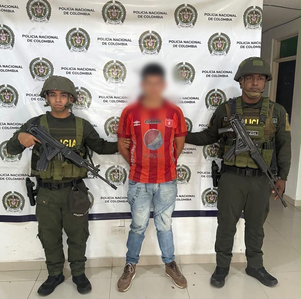 Capturan a hombre de 23 años por agredir a un policía durante procedimiento en Mercaderes, Cauca