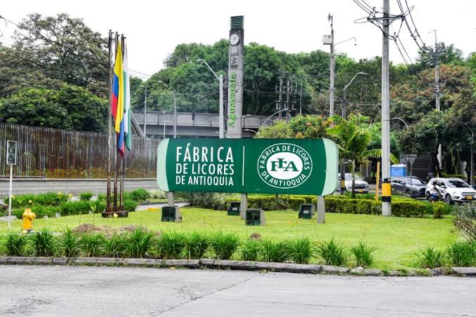Supersalud investiga presuntas irregularidades en la entrega de patrocinios de la Fábrica de Licores de Antioquia