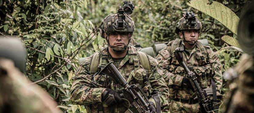 Nueva ofensiva armada en el Cauca: Ejército fue atacado con drones en Toribío y El Patía