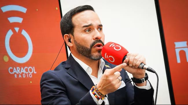 ¿Control de la información o estrategia de comunicación? Crecen los cuestionamientos al Gobierno de Abelardo de la Espriella