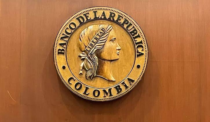Banco de la República mantiene la tasa de interés en 12,25 % ante preocupación por el aumento de precios
