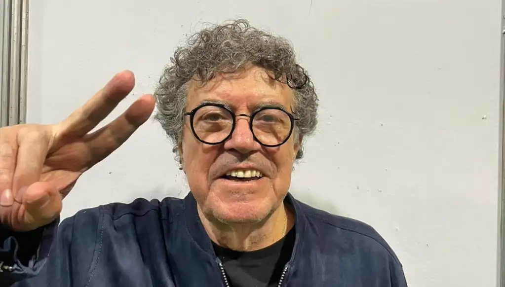 Adiós a Piero, la voz que cantó a los viejos, al pueblo y a la esperanza de una América Latina herida