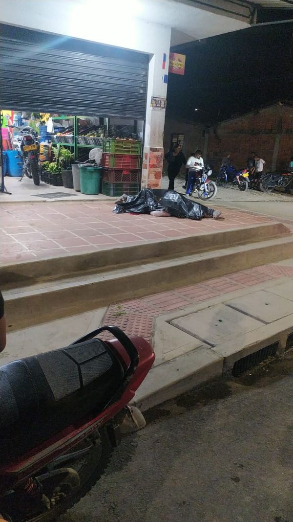 Corinto: mortal hecho frente a un establecimiento comercial