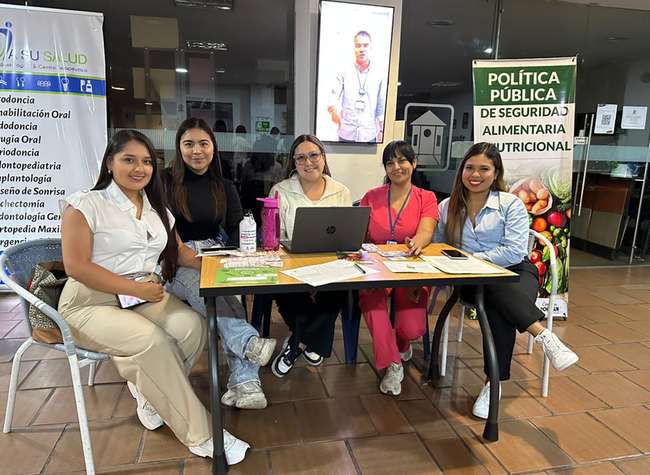 Alcaldía fomenta el cuidado de la salud en espacios universitarios