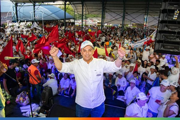 Juan Carlos Muñoz confirma que ganó la Alcaldía por más de 700 votos, según escrutinio municipal