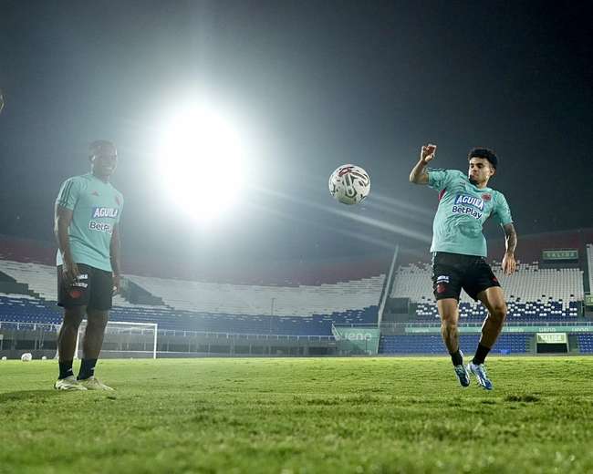 Eliminatorias: Colombia se enfrenta a Paraguay