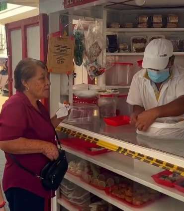 ¡Deleita tus sentidos y sumérgete en la dulce esencia de la Navidad Patoja!