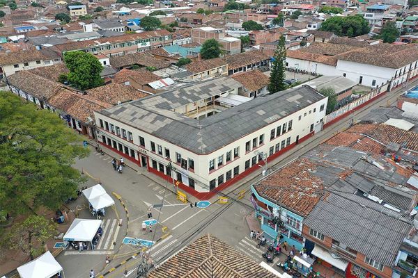 Policías logran la liberación de extranjero tras ser secuestrado en zona rural de Santander de Quilichao