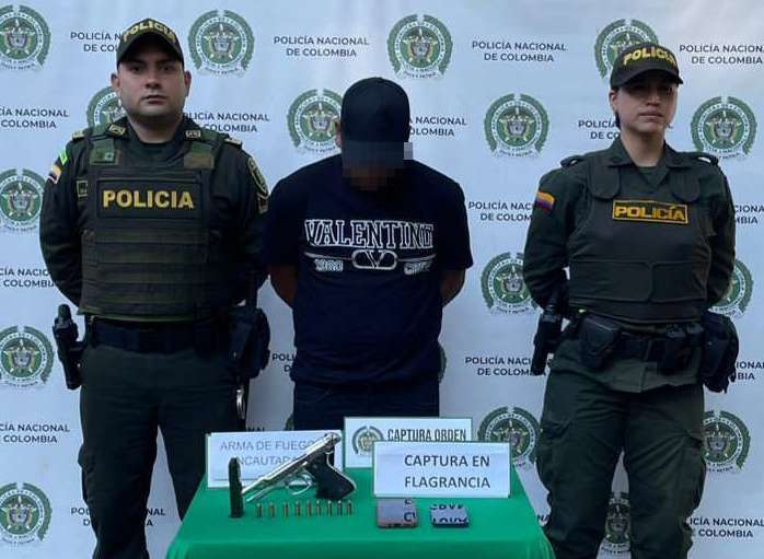 Sorprendido portando una pistola Prieto Beretta