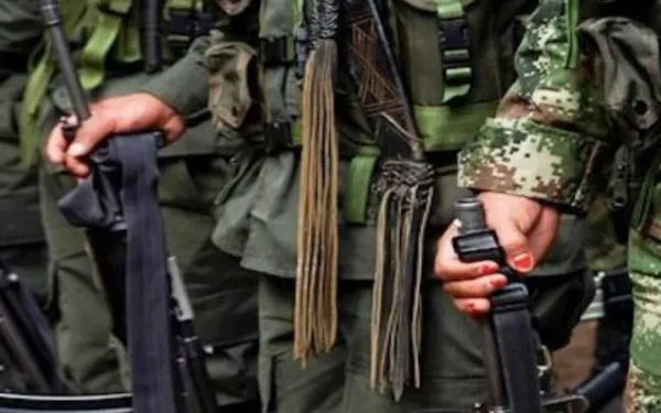 Combates entre disidencias y el ELN en zona rural de Toribío