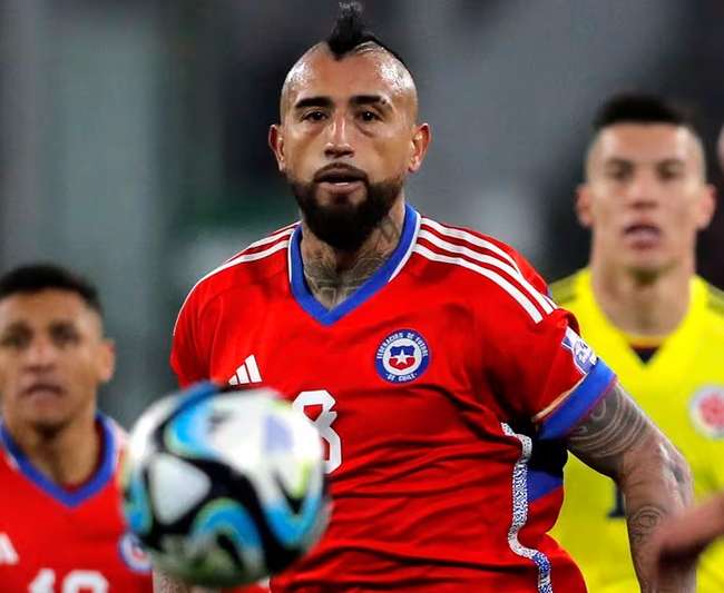 ¡La ilusión de Los Diablos Rojos! El Rey Arturo Vidal jugaría con la camiseta del América de Cali