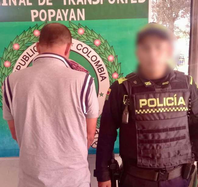 Capturado hombre señalado de cometer actos sexuales al interior de un bus de servicio público