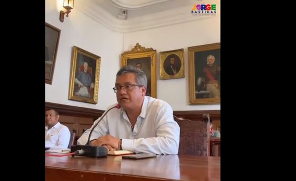Bastidas arremete contra trabas a millonaria inversión en Popayán