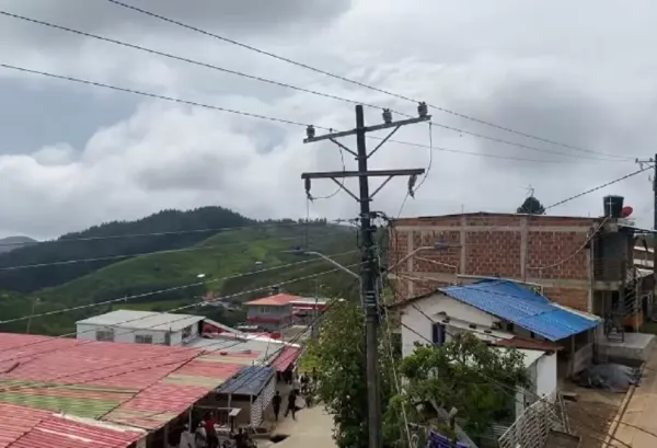 Fuertes enfrentamientos entre las Disidencias y el Ejército en Suárez, Cauca