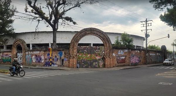 Alcaldía pretende recuperar la Plaza de Toros que se encuentra abandonada