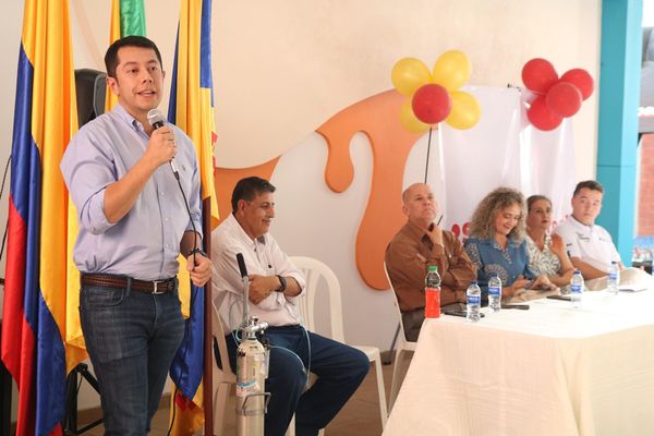 Empresa privada se vincula con la educación municipal