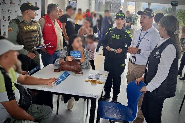 Policía de Turismo despliega operativos de control en Popayán con la campaña ‘Vacaciones Seguras en Familia’
