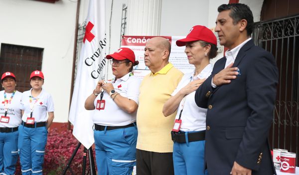 Alcalde de Popayán lidera campaña de ‘La banderita’ de la Cruz Roja