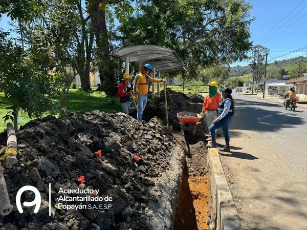 Aapsa Informa: Reposición de Redes de Acueducto en el Barrio Hernando Lora