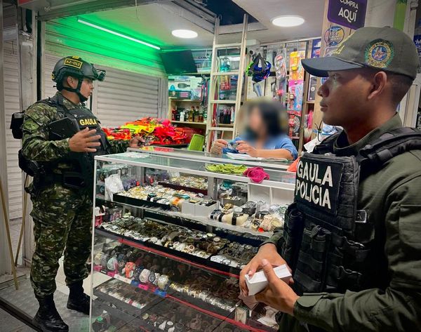 Grupos Gaula de la Policía y el Ejército Nacional intensifican campañas de prevención contra la extorsión en Popayán