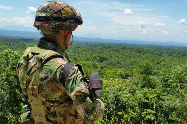 Disidentes de las Farc atacaron con explosivos al Ejército y a la Policía en Corinto, Cauca