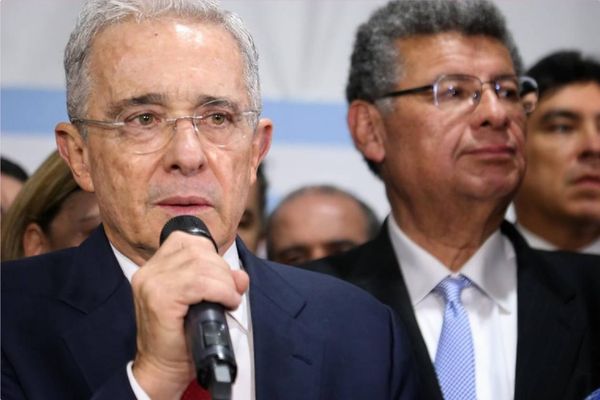 Caso Álvaro Uribe: aplazan audiencia preparatoria de juicio en contra del padre de Centro Democrático