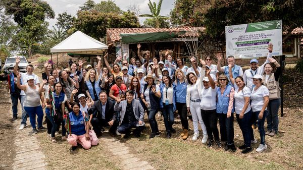 Avanza en el Cauca el proyecto ‘Raíces, Mujeres Sembradoras del Cambio’