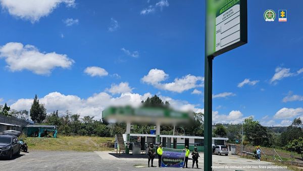 Fiscalía ocupa con fines de extinción de dominio estaciones de servicio al parecer involucradas en la venta ilegal de gasolina