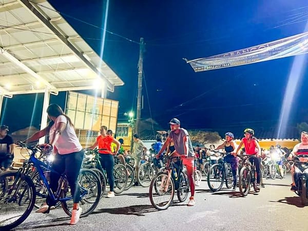 La cicloruta nocturna por laz paz que la gobernación del Cauca adelantó en Santander de Quilichao, Cauca