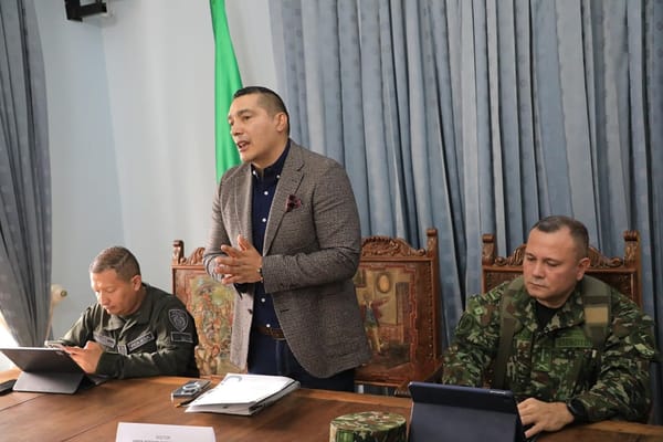 Gobernador del Cauca expresa su apoyo a la Operación Perseo en El Plateado